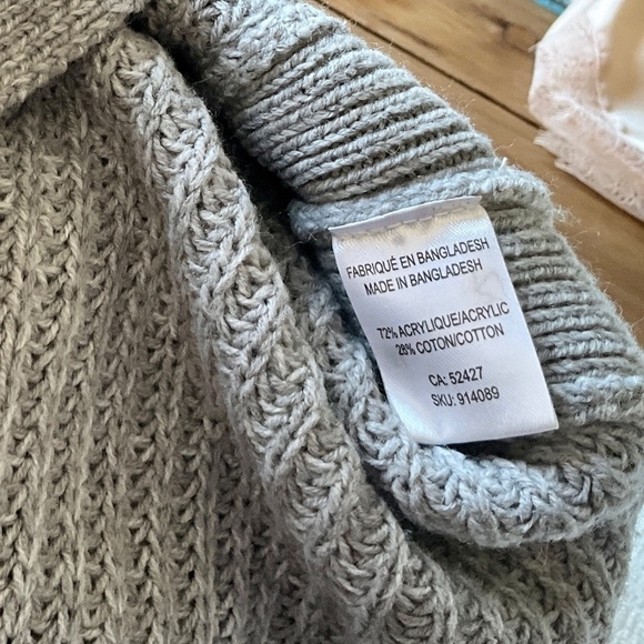 Women’s Knit Sweater Cozy Gray Longsleeve V neck Cotton blend Size S - Picture 7 of 8